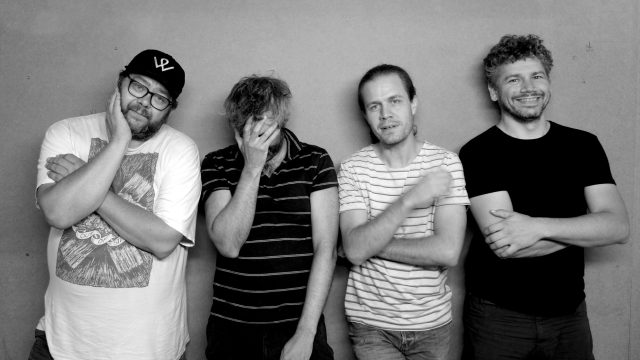 Petseleh band 2.jpg