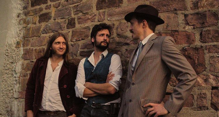 THE JUKE REVUE 3.jpg
